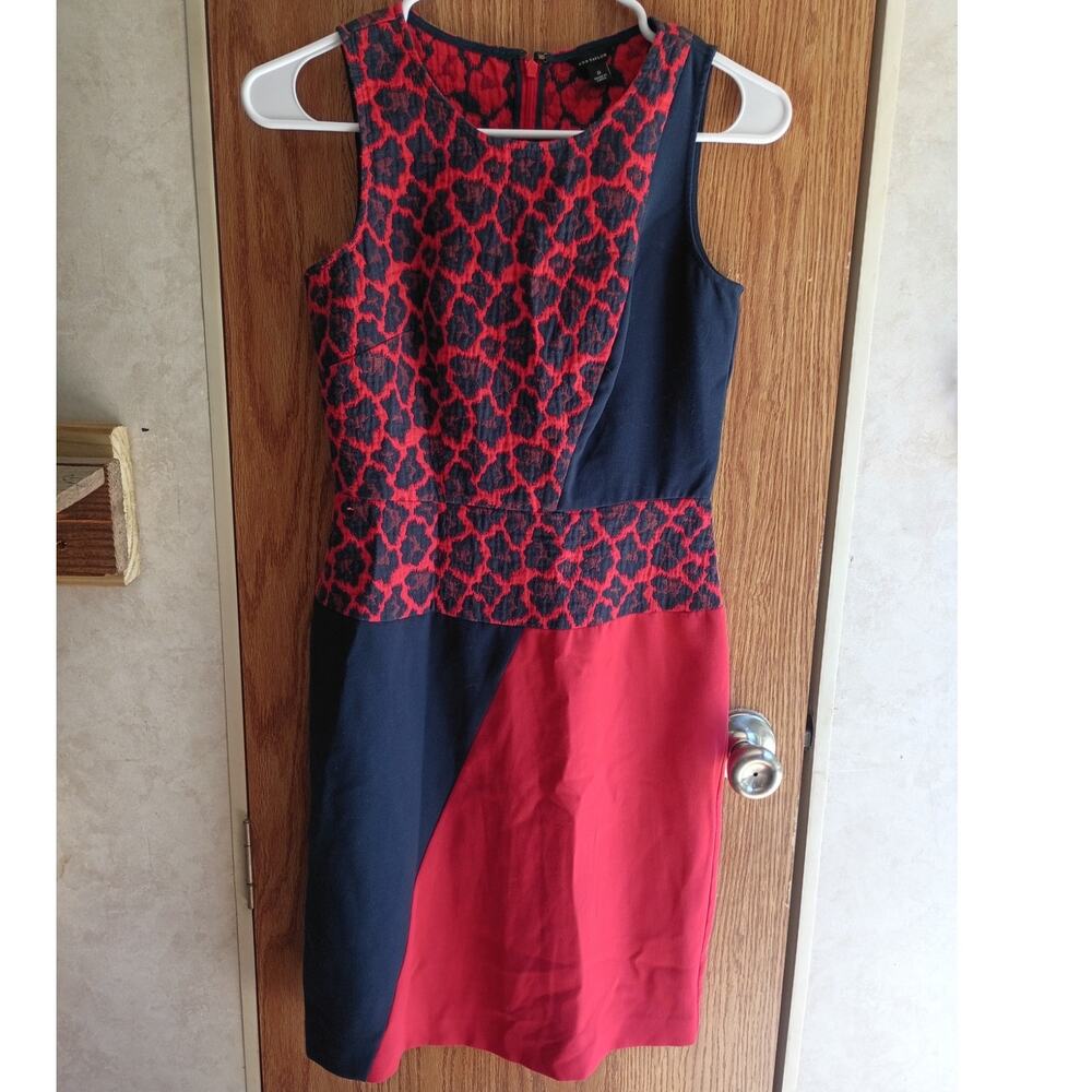 Ann Taylor Size 0 Red Navy Animal Jacquard Colorblock Sheath Dress Artsy Unique
